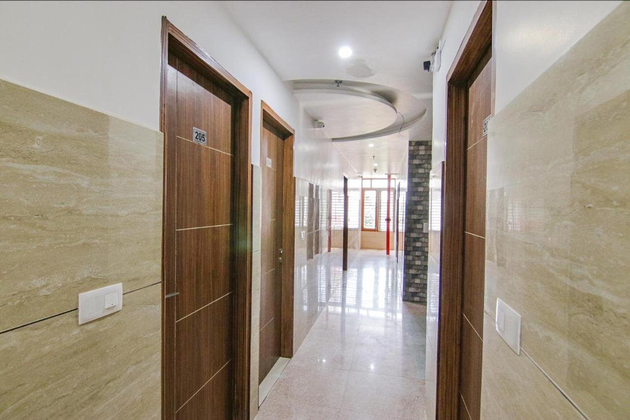 Fabhotel Meridian Inn Mohali Luaran gambar