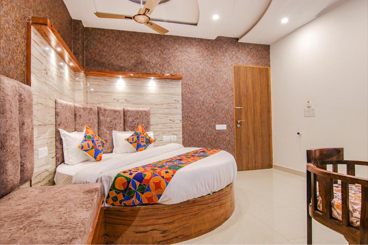 Fabhotel Meridian Inn Mohali Luaran gambar