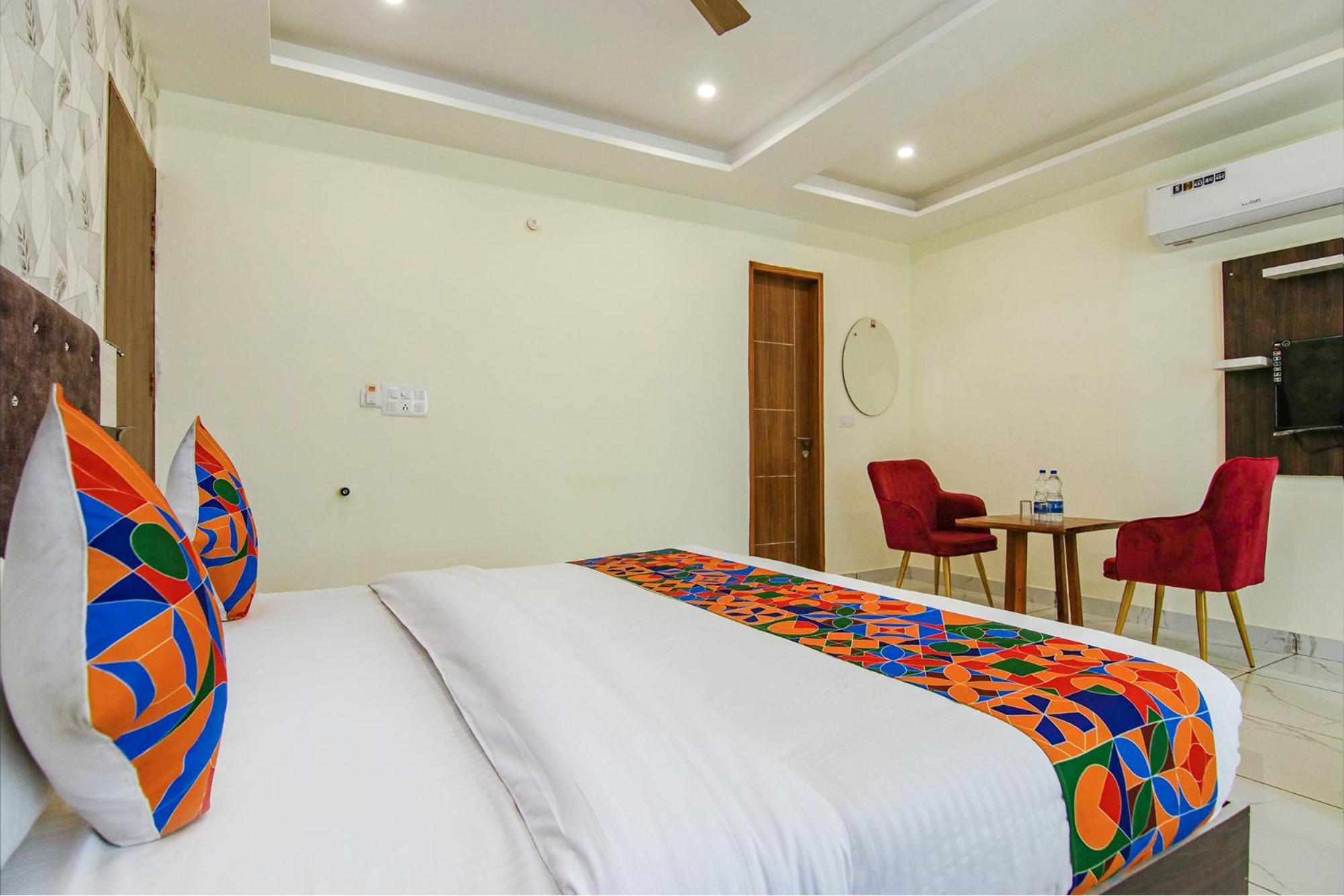 Fabhotel Meridian Inn Mohali Luaran gambar