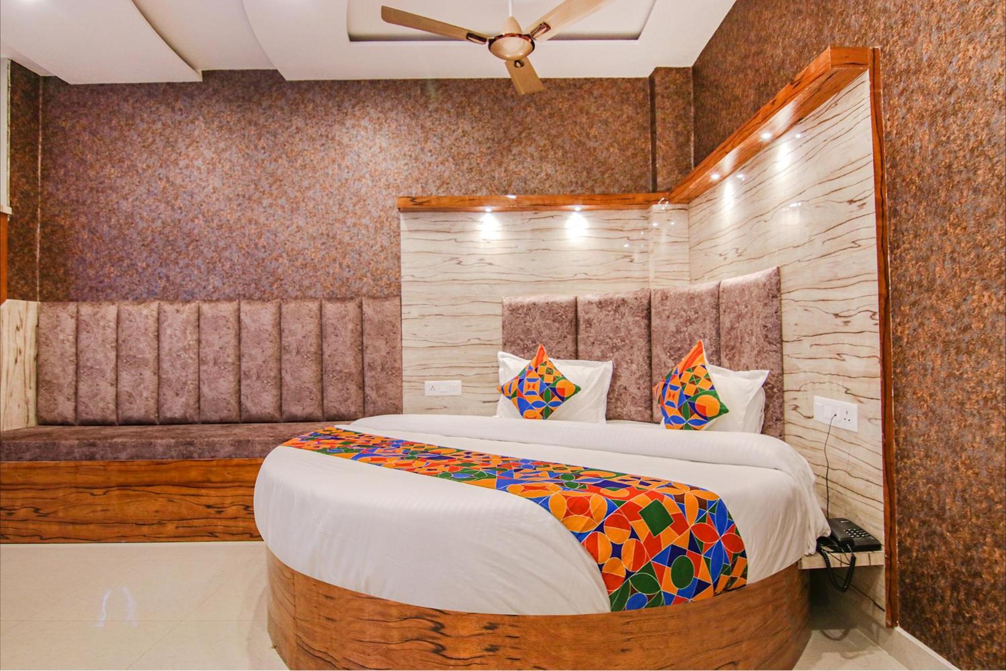 Fabhotel Meridian Inn Mohali Luaran gambar